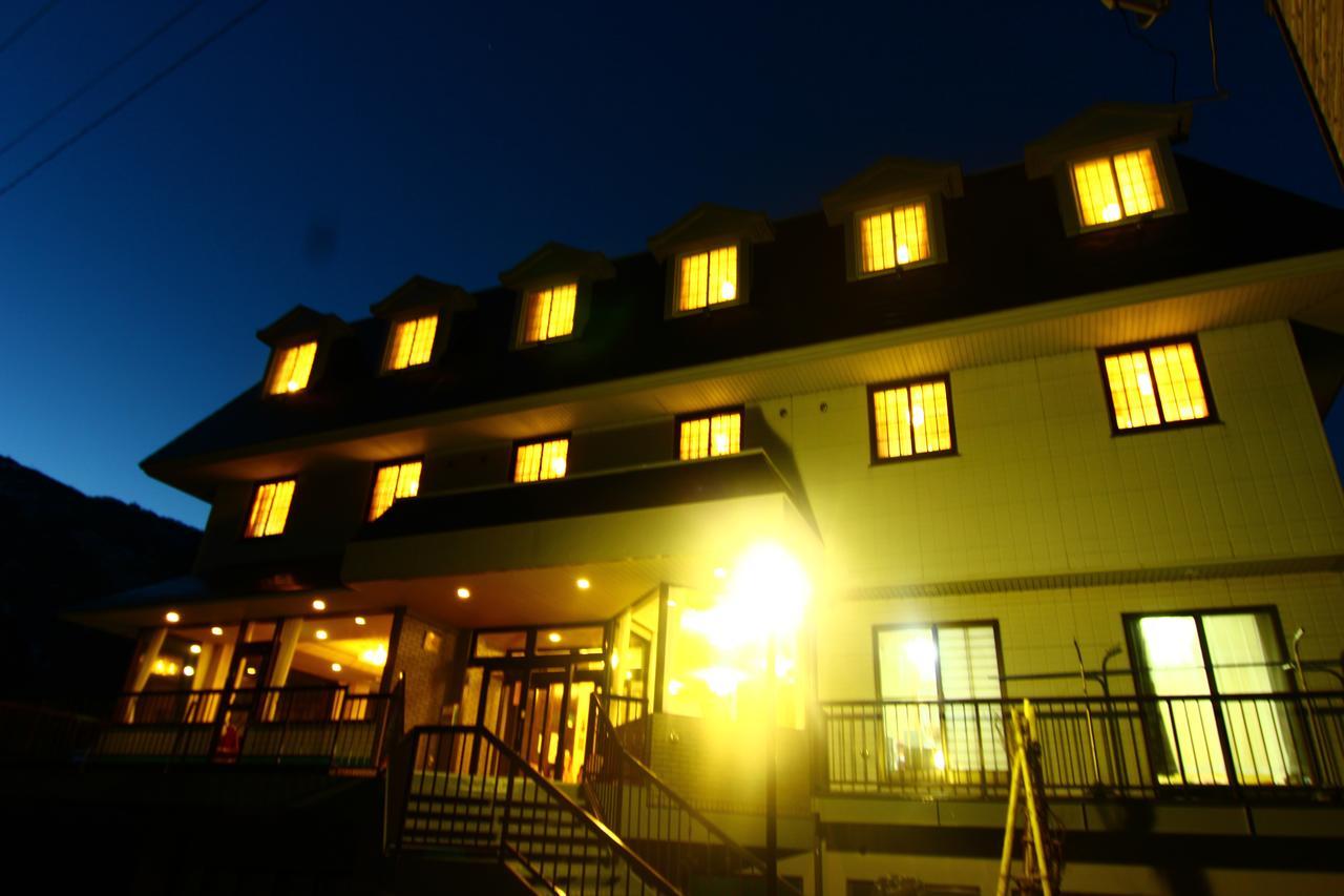 Hotel Utopia Yuzawa  Esterno foto